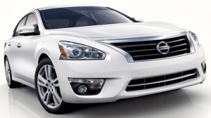 New-2013-Nissan-Altima-front