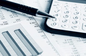 calculator-pen-chart-research